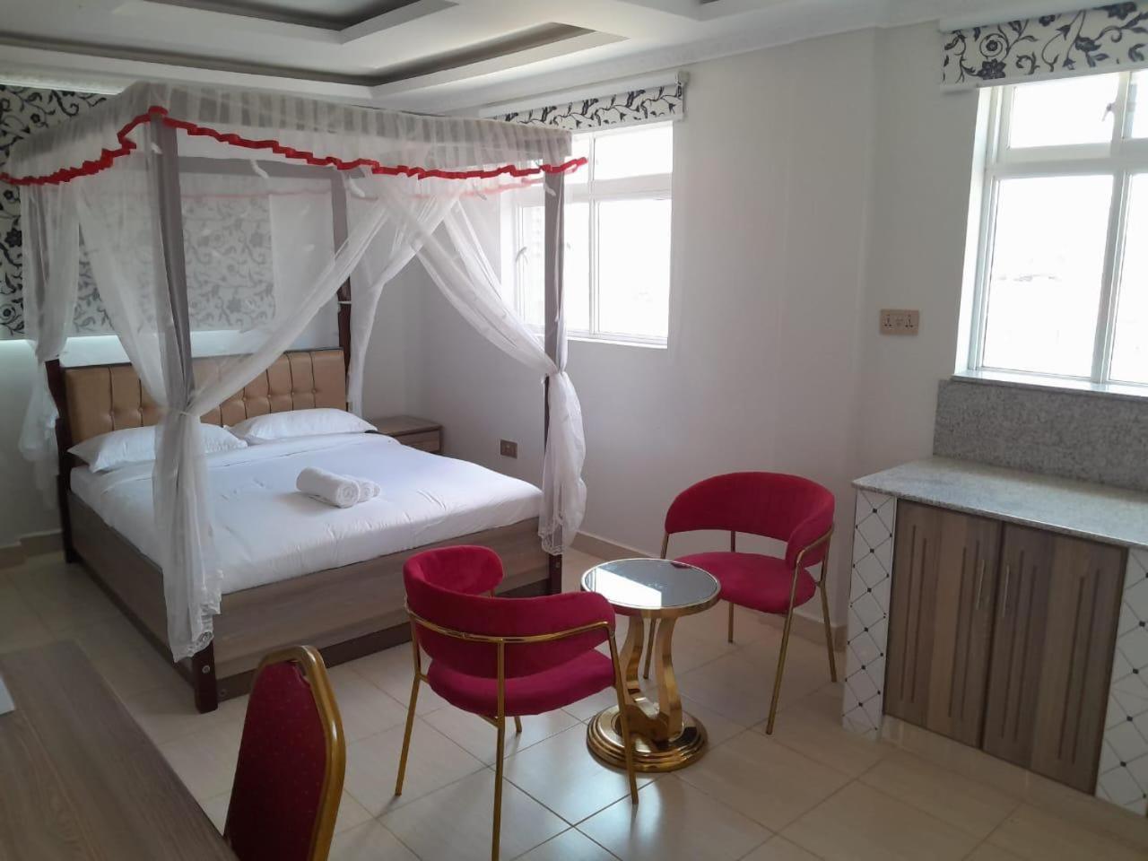 Equine Hotel Ruiru Ngoại thất bức ảnh